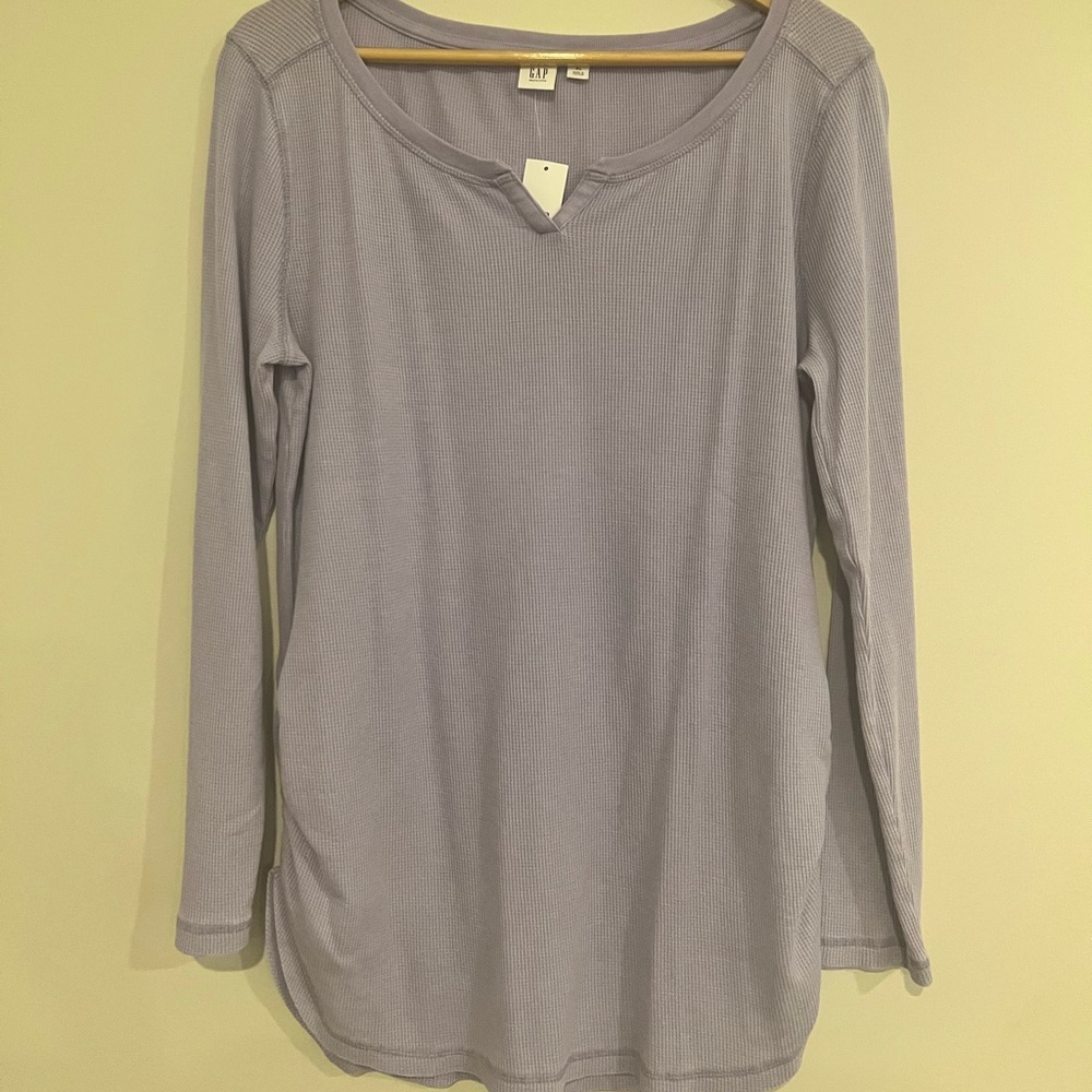 Gap long sleeve
